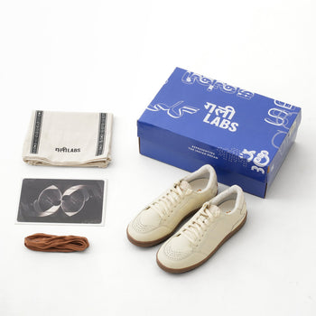 Gully Number 001 - DVAITA Calico White for Women